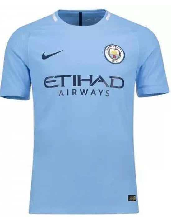 Save £15 on this 2017-2018 Man City Home Nike Football ShirtI