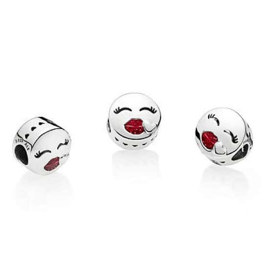 Valentines Day Gift Ideas - Kiss Charm: £35.00!