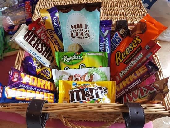 Sweet Hamper - INCLUDES BASKET!