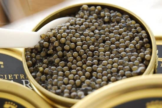 Try the Royal Oscietra Caviar for just £144.00 per 125g!