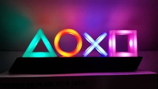 NEW - PLAYSTATION ICONS LIGHT £24.99!