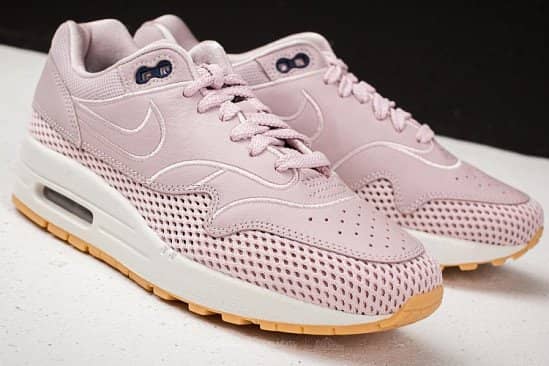 SAVE £40.00 - NIKE AIR MAX 1 SI W PARTICLE ROSE, INDIGO & YELLOW!