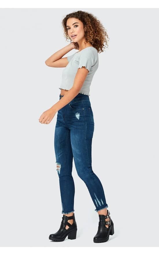 SALE - HEIDI 3 BUTTON RIP ANKLE GRAZER JEANS