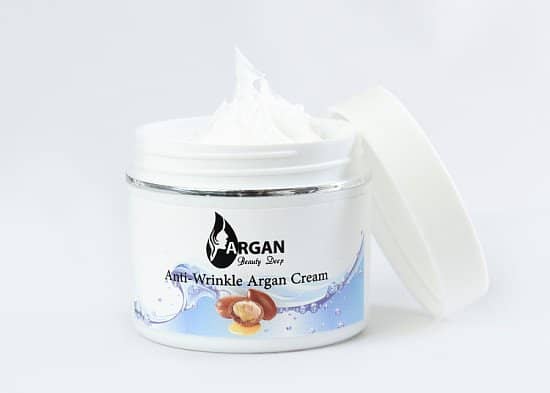 Argan Oil Anti-Wrinkle Moisturising Cream 60ml, for day and night use. Suitable for all skin types.