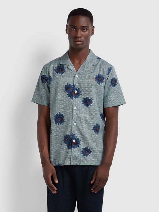 NEW IN - Odessa Casual Fit Short Sleeve Floral Print Shirt In Green Mist Regular: £65.00!