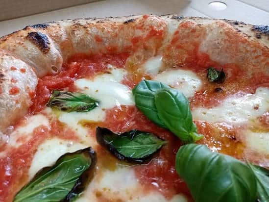 Win 2 £50 voucher for FREE pizza delivry