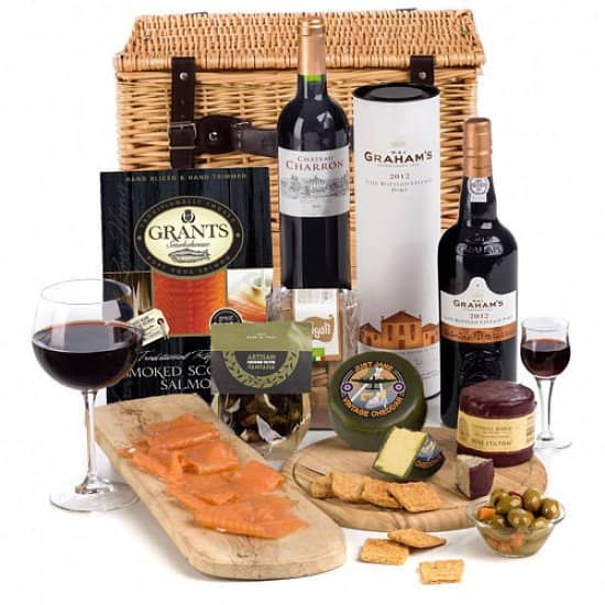 The Connoisseur Hamper In Wicker Basket - £89.90!