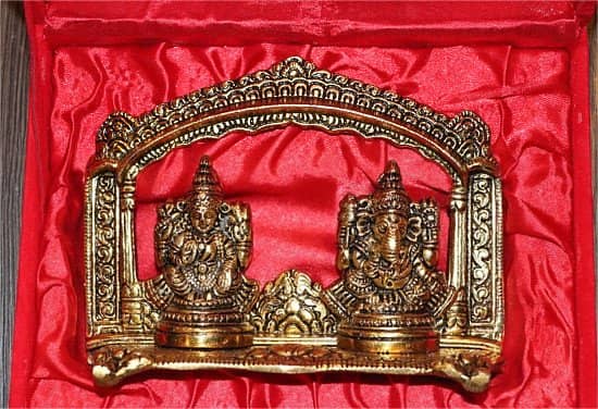Laxmi Ganesha with temple Frame 10% OFF