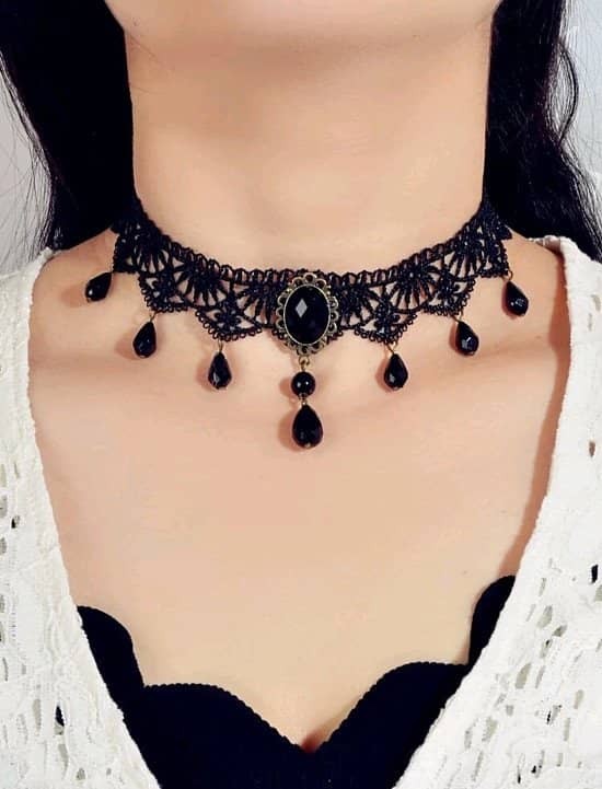 Black Lace Choker