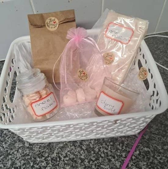 Melt/candle hamper