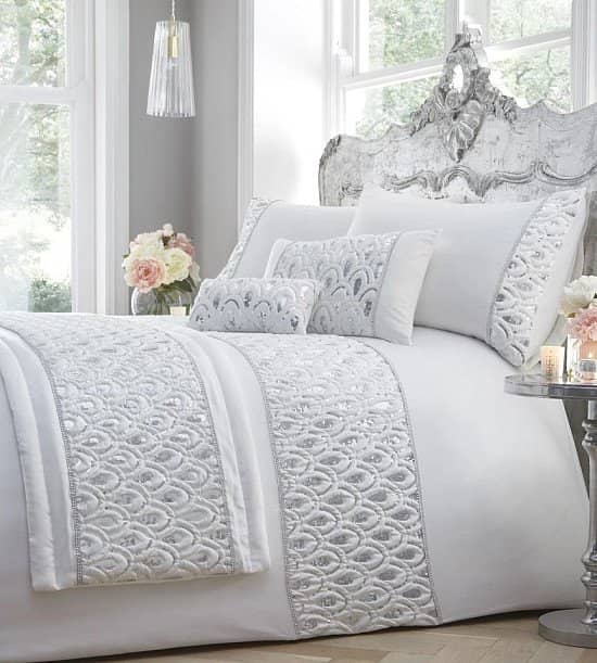 White Ritz Duvet Set & Accessories