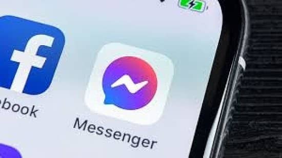 Earn £100 just by using social media