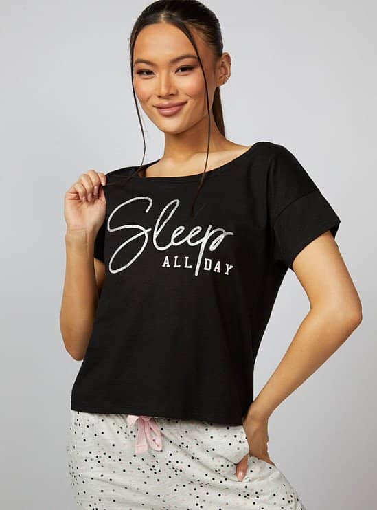 52% OFF - Sleep all day t-shirt and bottoms pyjama set - Black Mix!