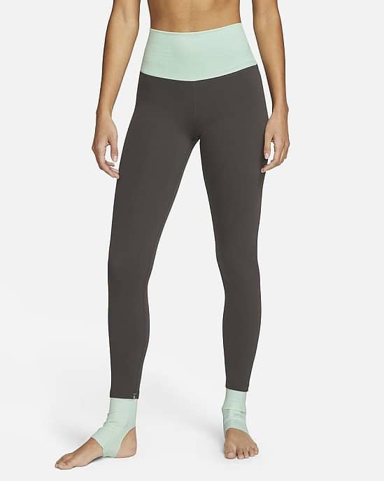 Nike Yoga Dri-FIT Luxe - £84.95!