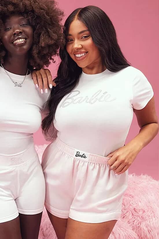Dream Closet Deals: Dive into the BARBIE™ X BOOHOO Sale – Elevate Your Style with Iconic Fashion!