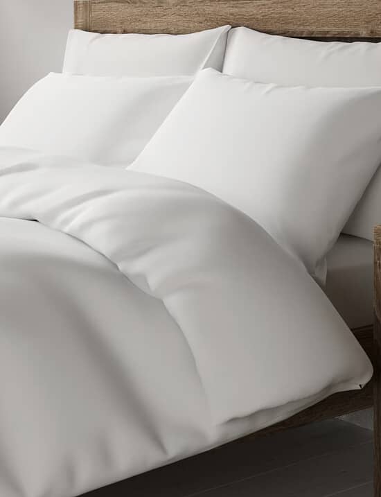 Snuggle Up in Style: Up to 40% Off Selected Bedding at M&S!