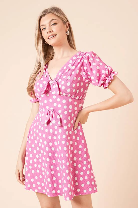 Dresses Sale at Dorothy Perkins – Chic Styles for Less! 👗💖