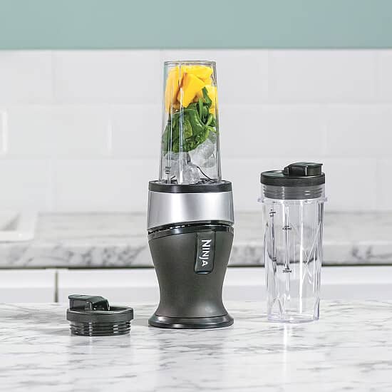 Save Big – Nutri Ninja 700W Slim Blender & Smoothie Pro! 🥤⚡