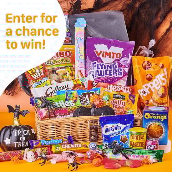 WIN this Halloween Sweet and Chocolate Hamper