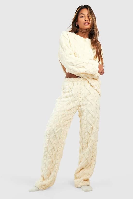 ✨ Sale Loungewear – Cozy Looks for Less!