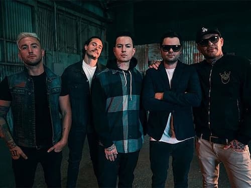Hollywood Undead