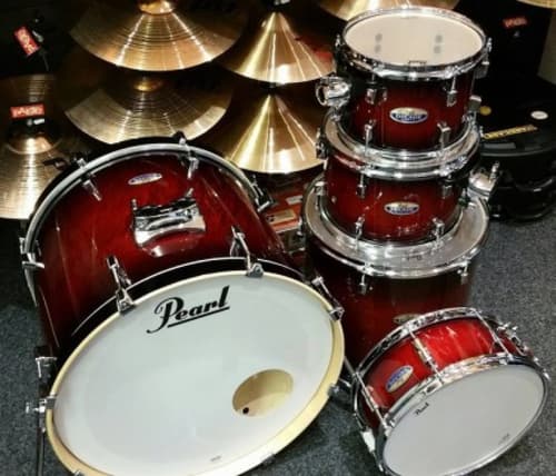  Pearl Decade Maple 5 piece drum kits, 100% Maple Shells and a Pearl 830 Hardware Pack - only £759..