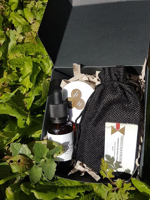 Beard growth oil and beard moisturiser balm