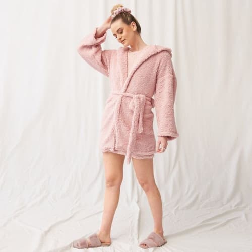 OHS FLUFFY TEDDY HOODED DRESSING GOWN - BLUSH