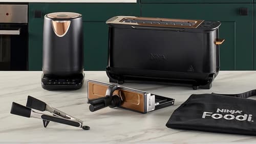 Black Friday Special on Ninja Deluxe Black & Copper Edition Toaster + Kettle Bundle!