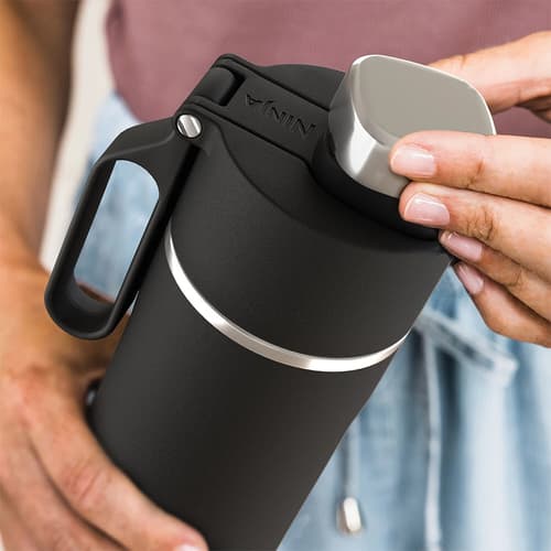 WIN the NEW Ninja Thirsti 530 ml Travel Bottle