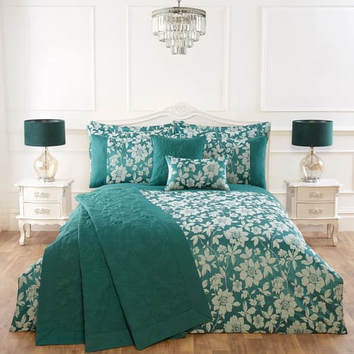 Black Friday: Up to 80% Off Jacquard Bedding