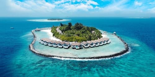 Escape for Less – Holiday Deals with TravelZoo! Book Now!