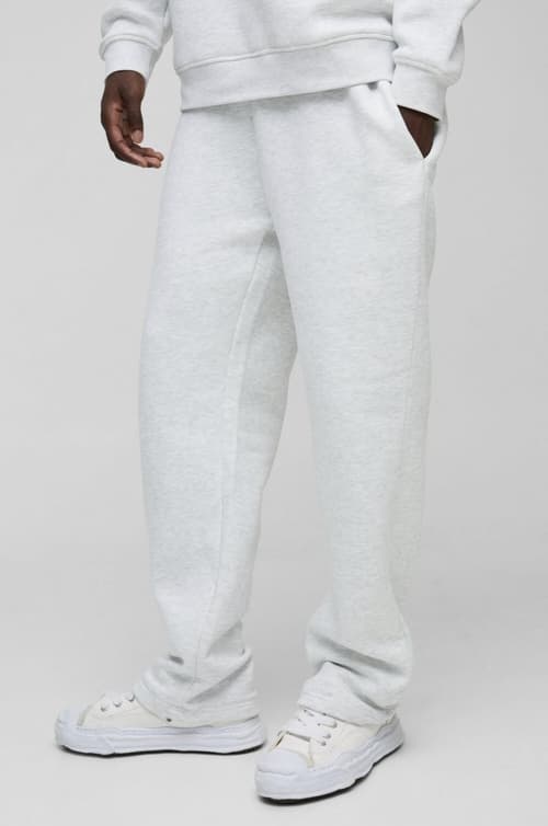 Relax in Style – 30% Off Men’s Joggers & Tracksuit Bottoms! Shop Now!