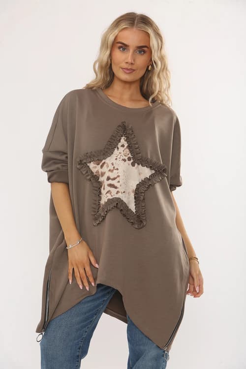 RUFFLE STAR ZIP SWEAT TOP